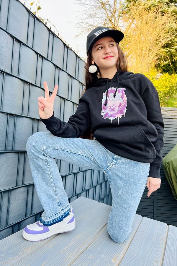AVAS BUBBLE TEA EXPLOSION HOODIE DARK